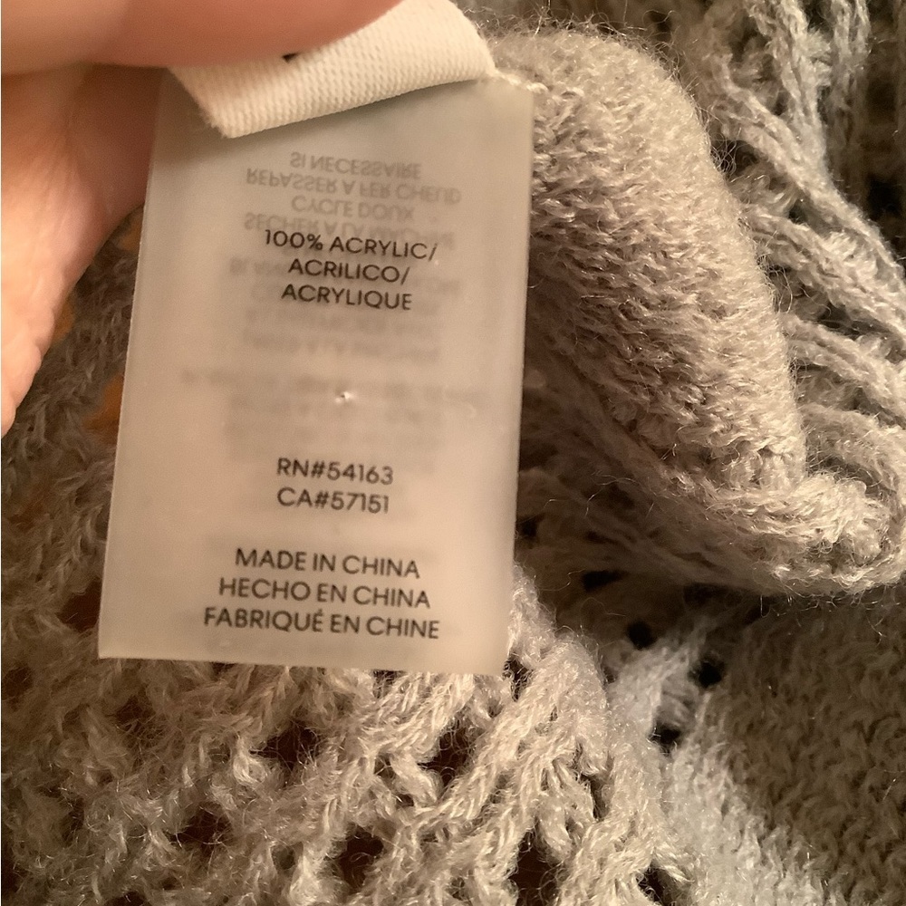 Calvin Klein Light Gray Oblong Scarf - Picture 6 of 7